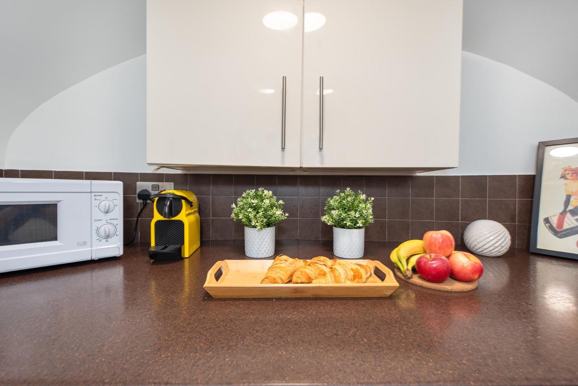 3 Bedroom Apartment With Private Terrace In Pimlico, Westminster, Victoria 伦敦 外观 照片