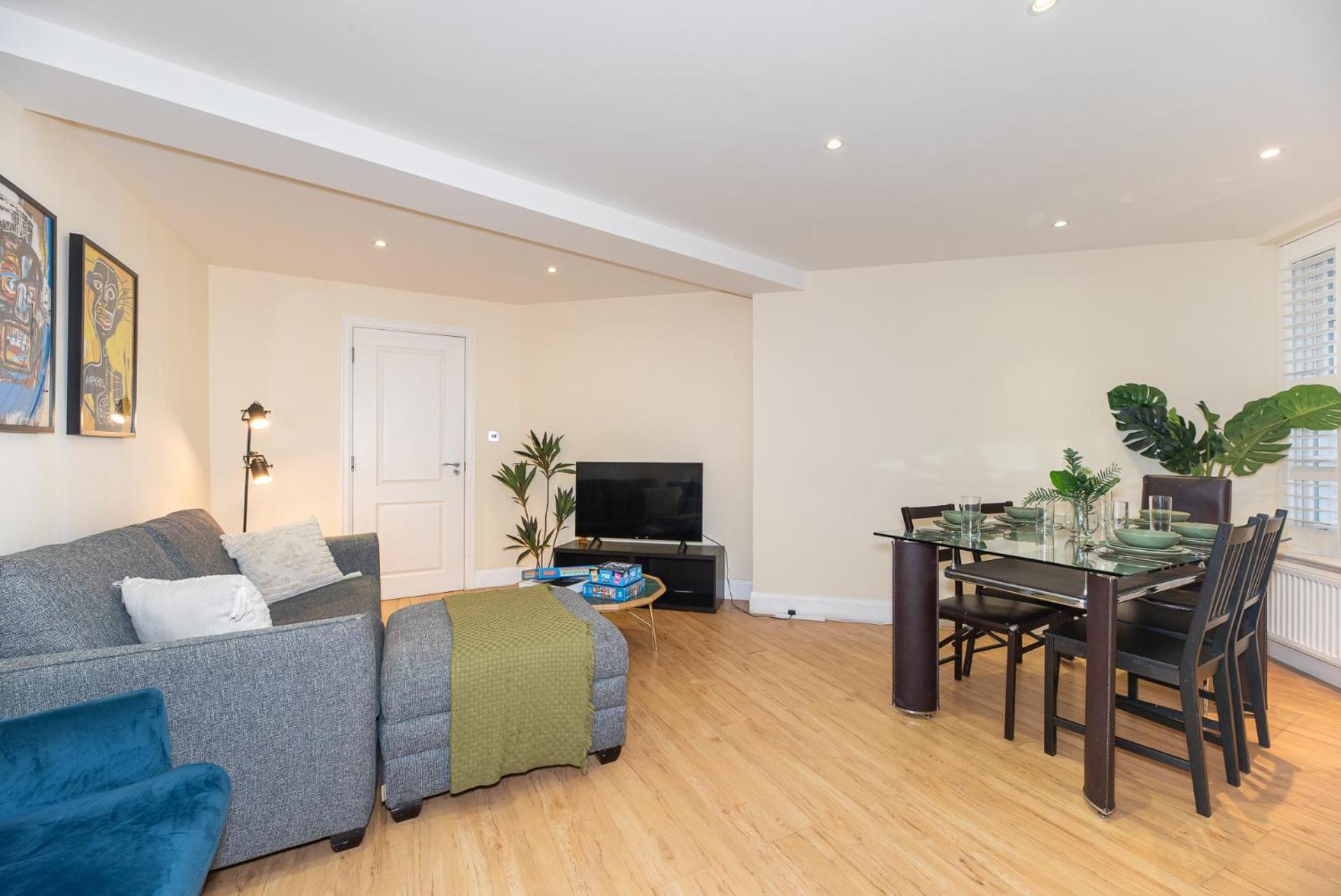 3 Bedroom Apartment With Private Terrace In Pimlico, Westminster, Victoria 伦敦 外观 照片