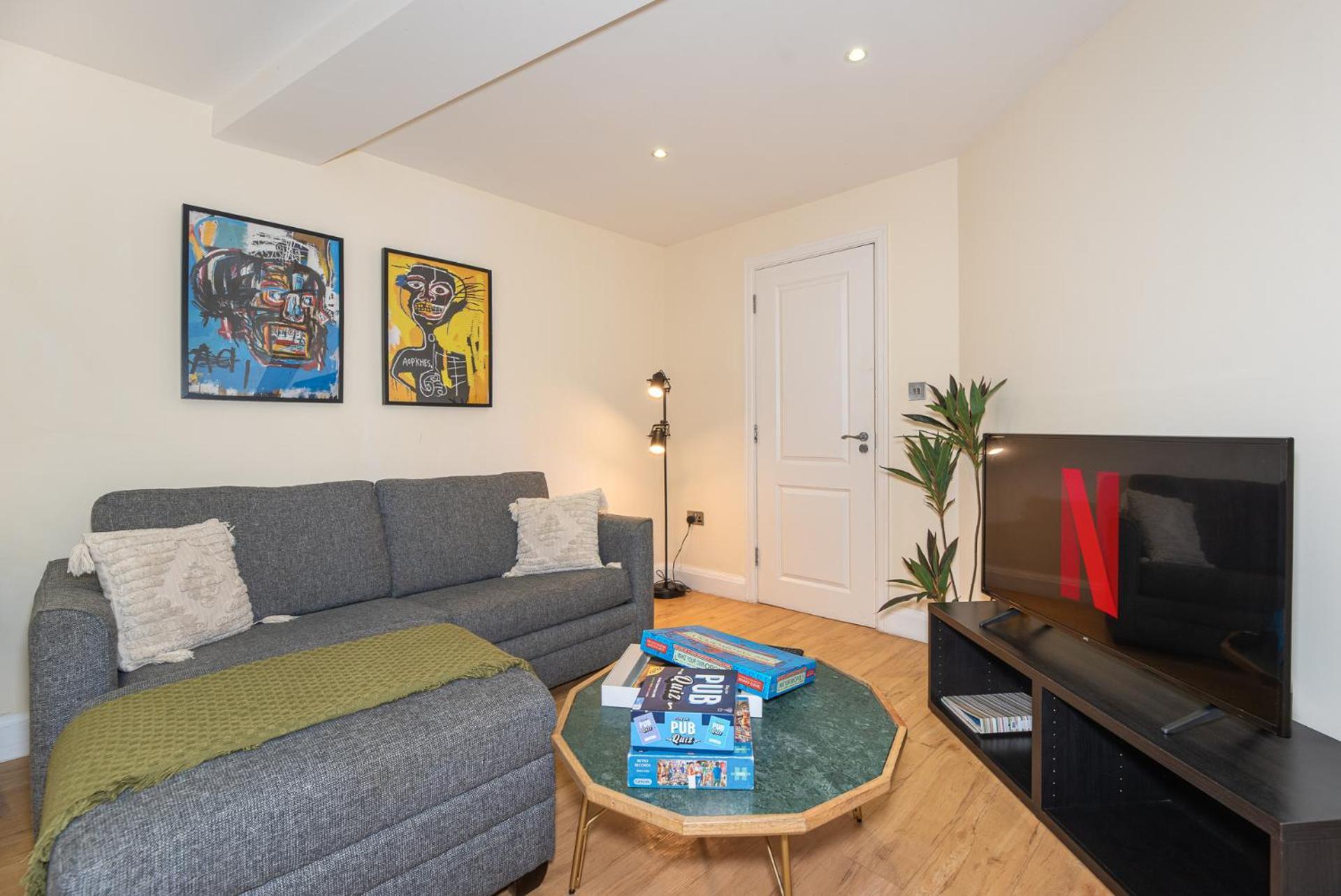 3 Bedroom Apartment With Private Terrace In Pimlico, Westminster, Victoria 伦敦 外观 照片