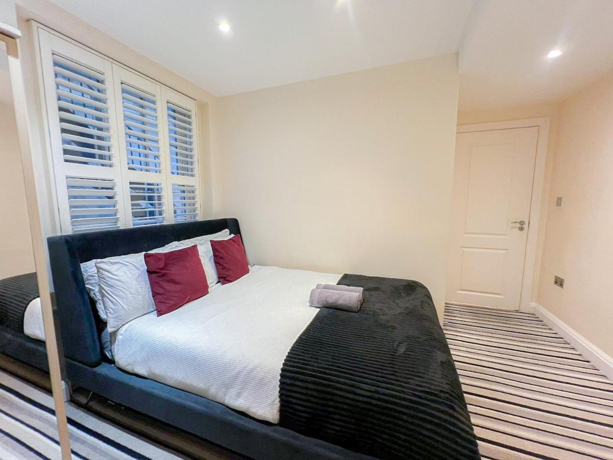 3 Bedroom Apartment With Private Terrace In Pimlico, Westminster, Victoria 伦敦 外观 照片
