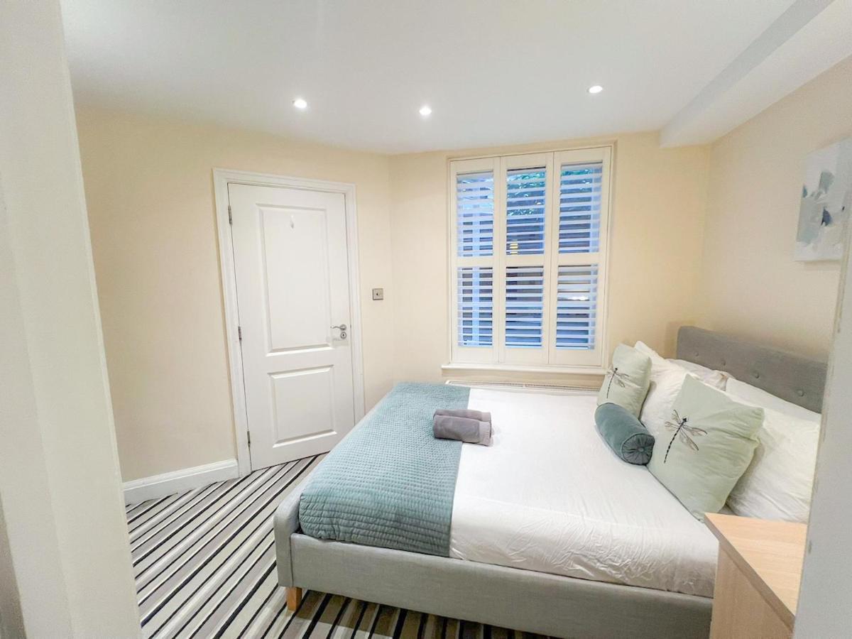 3 Bedroom Apartment With Private Terrace In Pimlico, Westminster, Victoria 伦敦 外观 照片