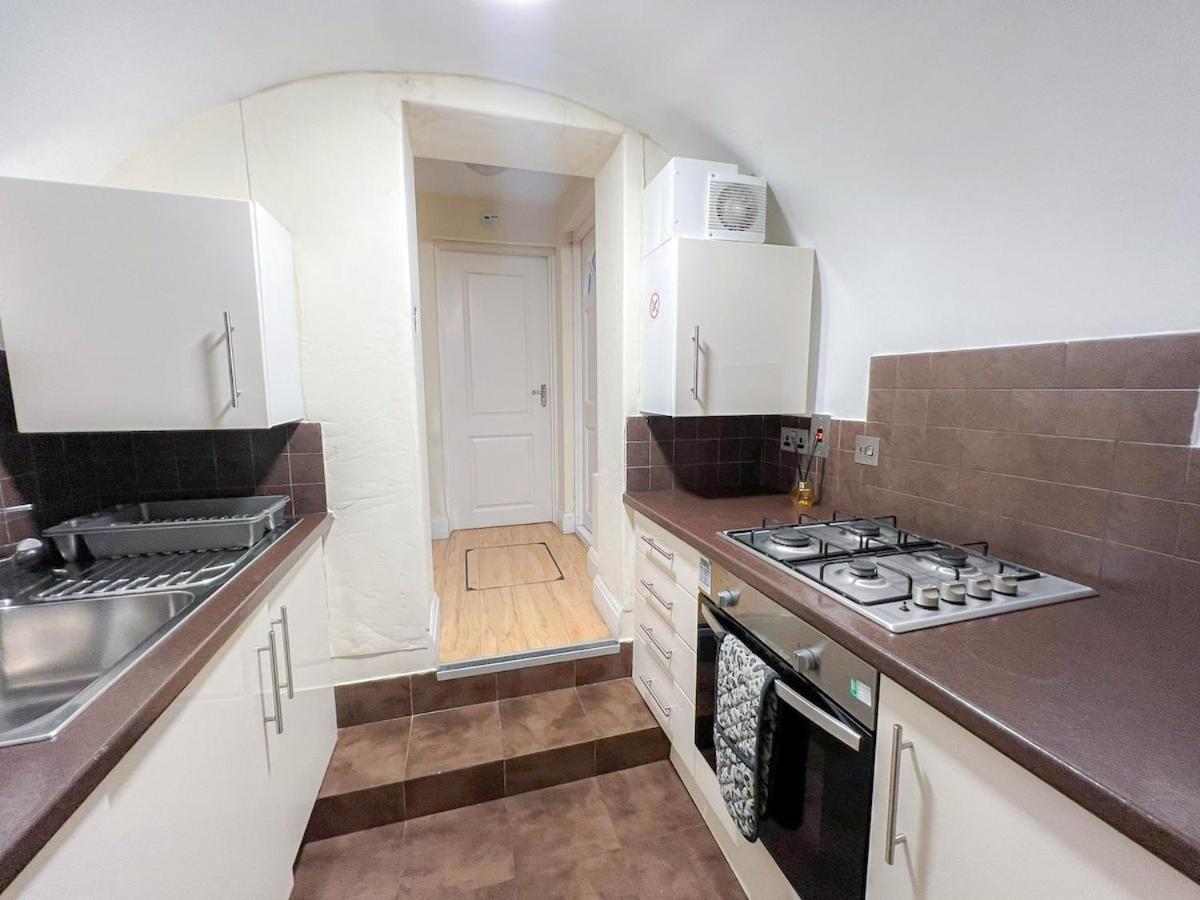3 Bedroom Apartment With Private Terrace In Pimlico, Westminster, Victoria 伦敦 外观 照片