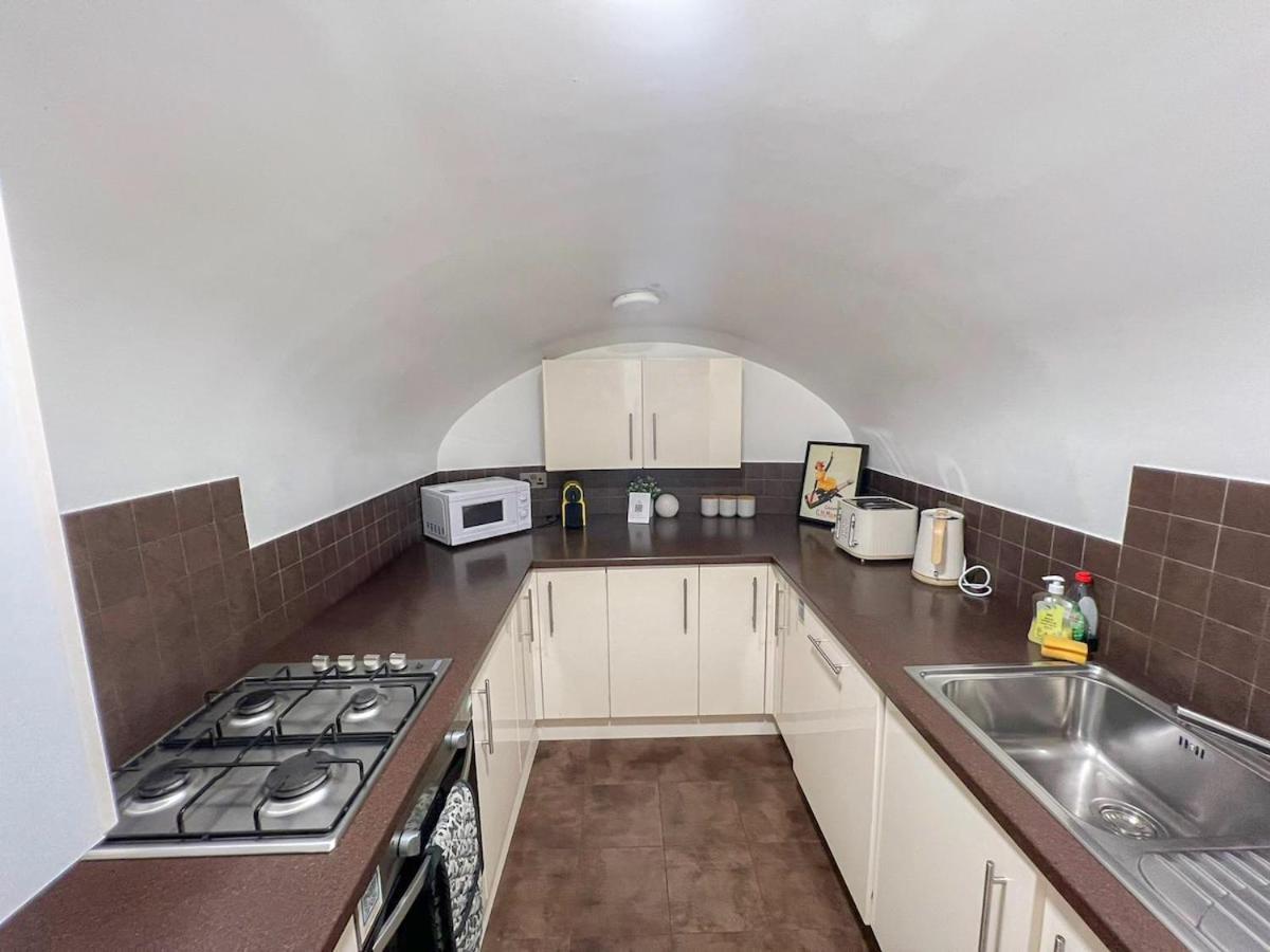 3 Bedroom Apartment With Private Terrace In Pimlico, Westminster, Victoria 伦敦 外观 照片